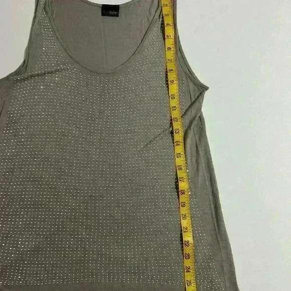 Daytrip studded tank top - Picture 5 of 8